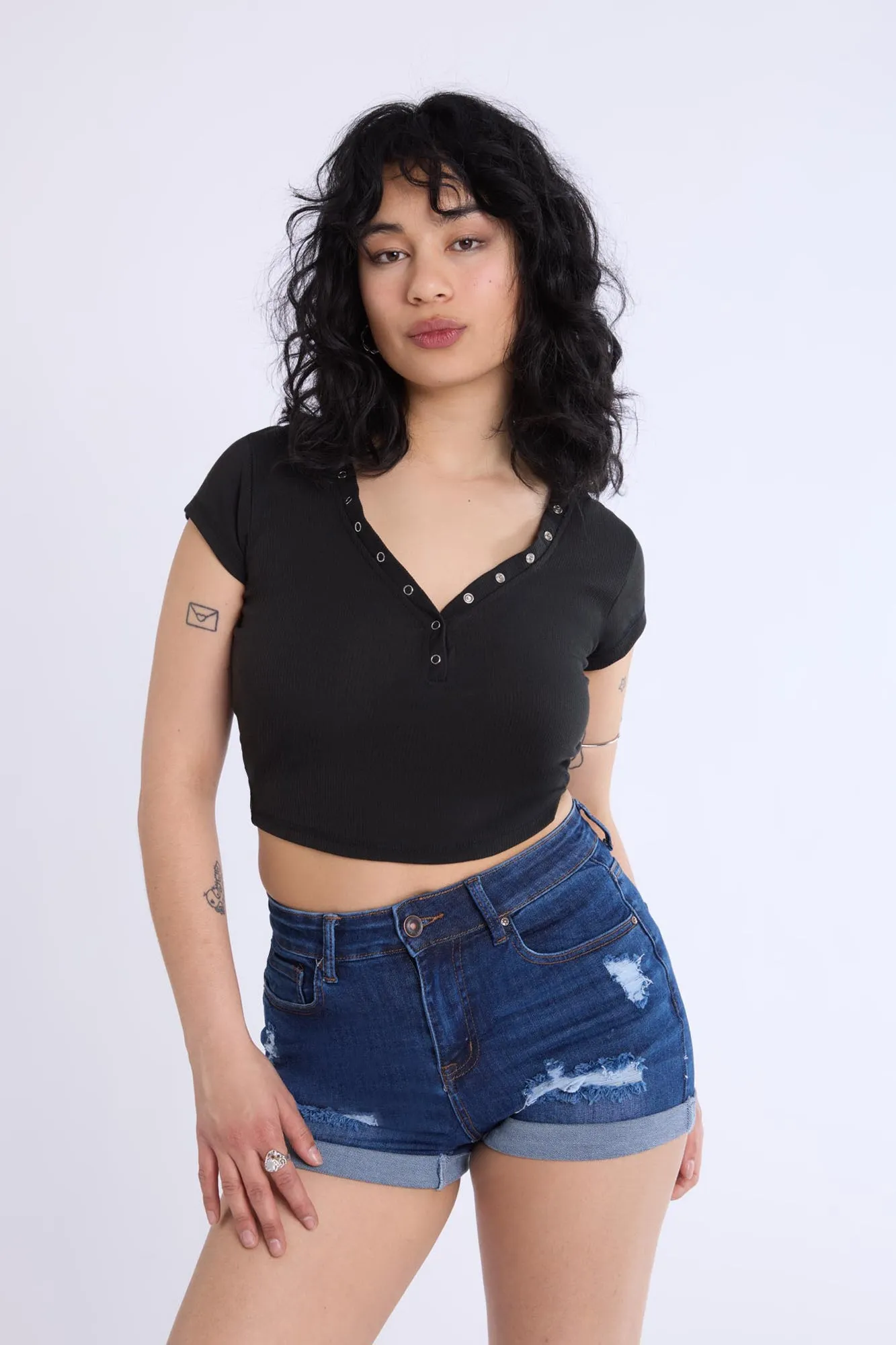 Curved Hem Cropped Henley Tee