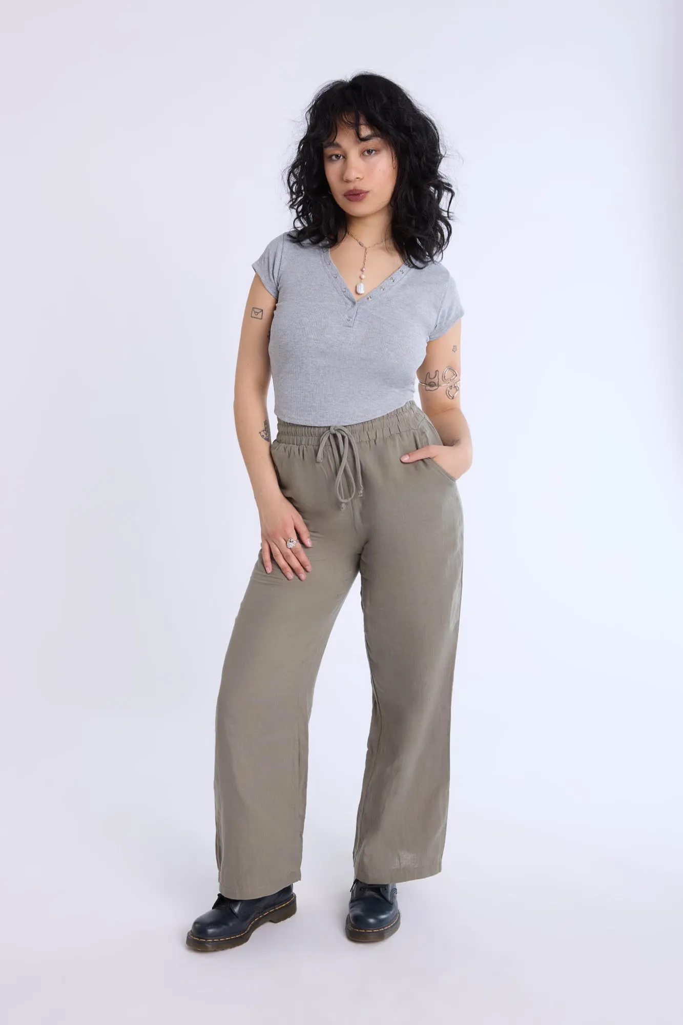 Curved Hem Cropped Henley Tee